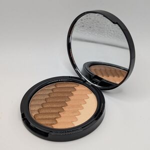 Belle Beauty Chevron Eyeshadow Compact - Mocha